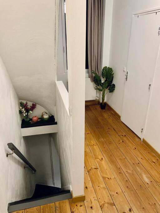 Hébergement de vacances Maison 3 - 600m Metro Marbrerie - Lille *